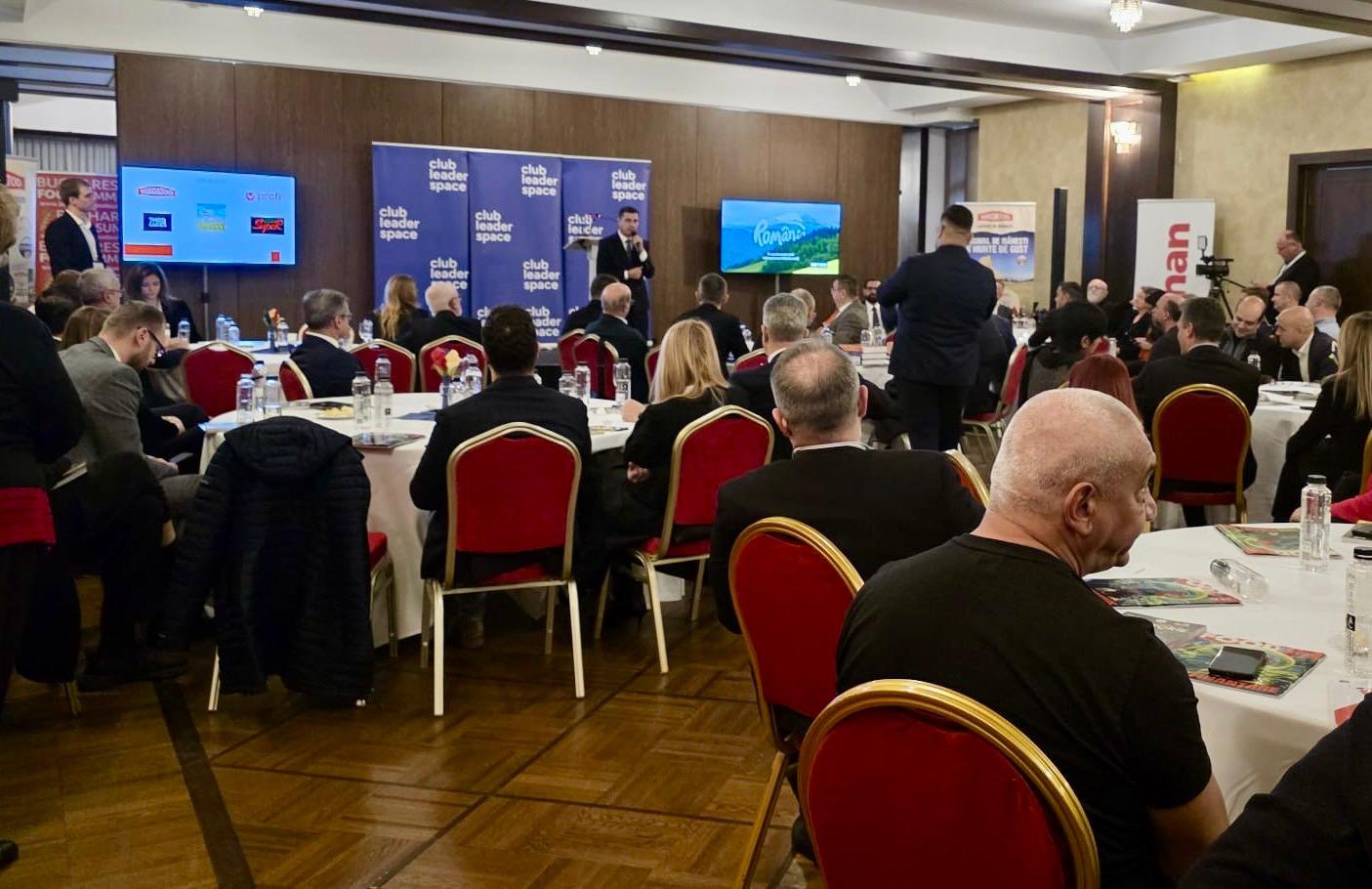 club leaderspace.jpg