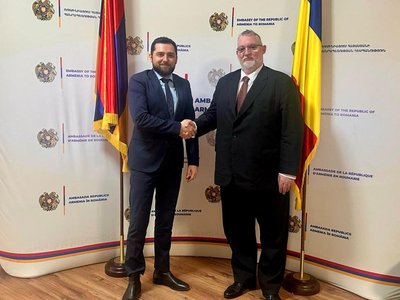 Meeting of the General Director of ICI Bucharest with the Ambassador of Armenia to Romania